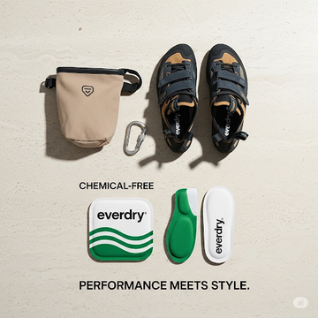 Everdry shoes and accessories on a beige background with 'everdry' branding.